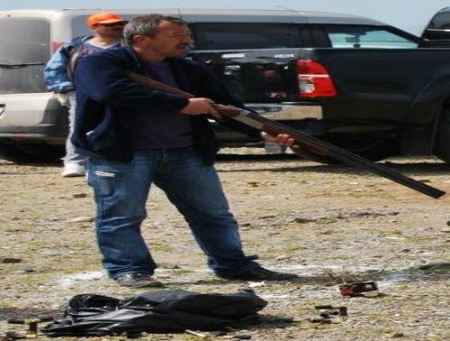 G�rele polisi ve avcilari elele